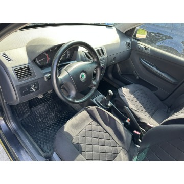 Skoda Fabia  Sedan/Limuzyna 2005,  1.2 benzyna - Na sprzedaż za 4 800,00 zł - Wejherowo - zdjęcie 7