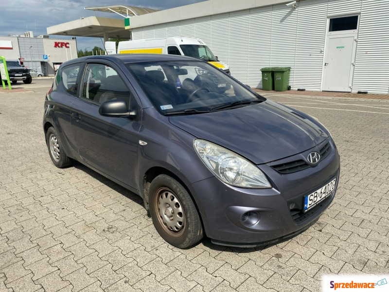 Hyundai i20  Hatchback 2010,  1.2 benzyna - Na sprzedaż za 7 900,00 zł - Głogów