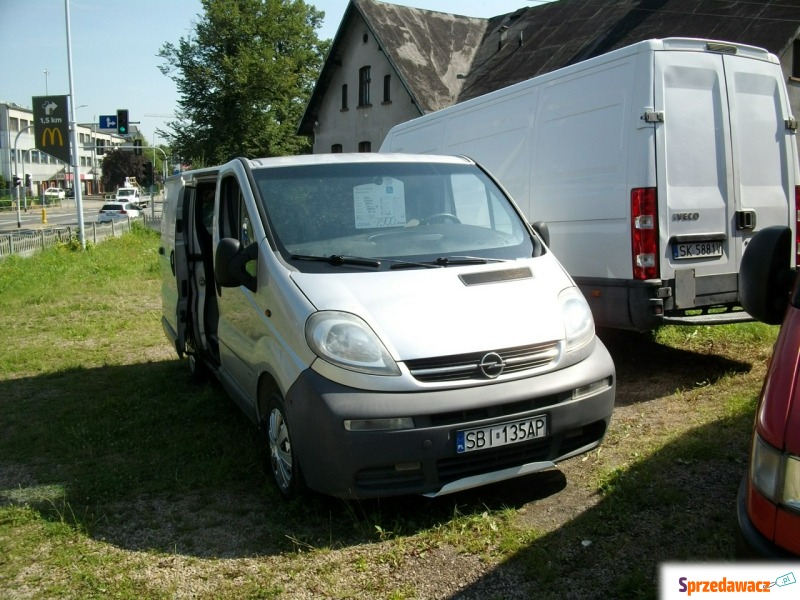 Opel Vivaro 2001,  1.9 diesel - Na sprzedaż za 7 900,00 zł - Katowice
