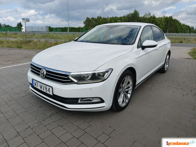 Volkswagen Passat  Sedan/Limuzyna 2017,  2.0 diesel - Na sprzedaż za 42 800 zł - Lipówki