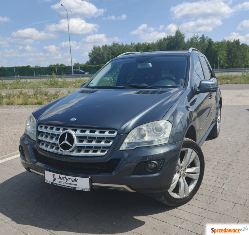 Mercedes - Benz ML-klasa  SUV 2012,  3.0 diesel, automat - Na sprzedaż za 41 800 zł - Lipówki