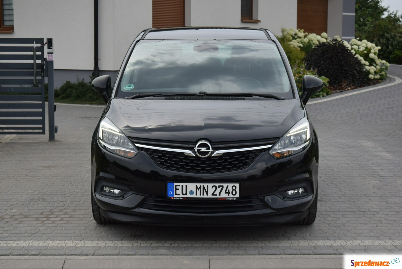 Opel Zafira 2017