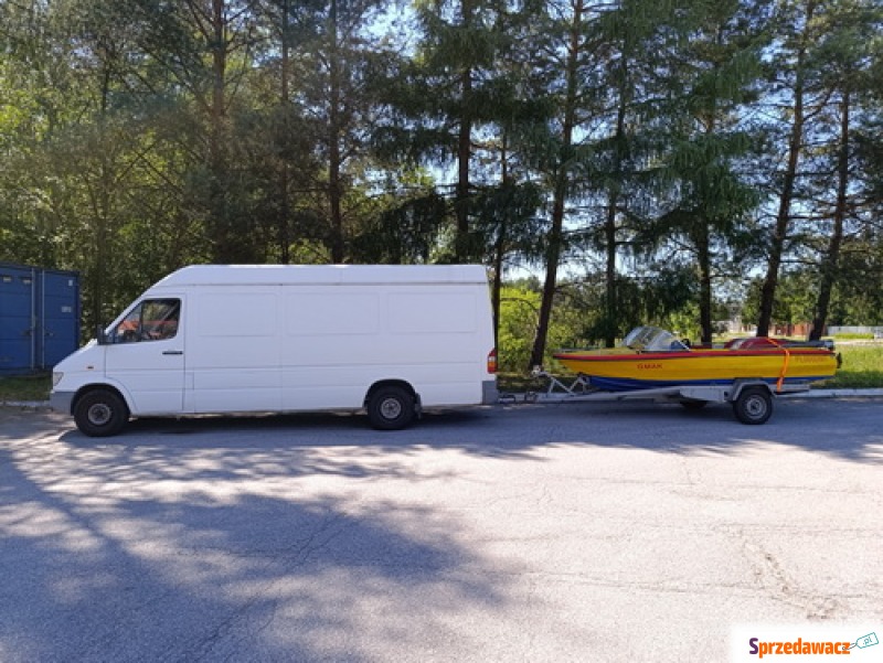 Zestaw auto + łódź