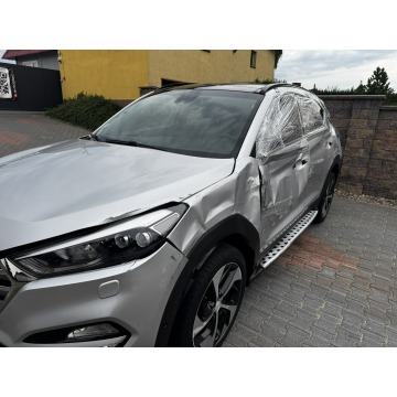 Hyundai Tucson  SUV 2017,  1.0 diesel, automat - Na sprzedaż za 25 900 zł - Margonin - zdjęcie 6