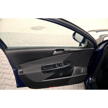 Volkswagen Passat  Kombi 2009,  1.8 benzyna - Na sprzedaż za 14 900 zł - Ostrów Mazowiecka - zdjęcie 12