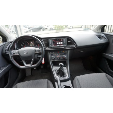 Seat Leon  Hatchback 2014,  1.6 diesel - Na sprzedaż za 27 999 zł - Zielona Góra - zdjęcie 10