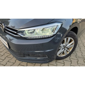 Volkswagen Touran  Minivan/Van 2023,  1.5 benzyna - Na sprzedaż za 72 939 zł - Siedlce - zdjęcie 2