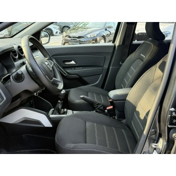 Dacia Duster  SUV 2022,  1.0 benzyna - Na sprzedaż za 51 800 zł - Pęcice - zdjęcie 11