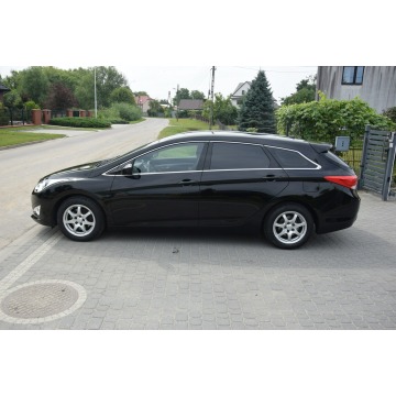 Hyundai i40  Kombi 2013,  1.6 benzyna - Na sprzedaż za 27 900 zł - Majdan Sieniawski - zdjęcie 7
