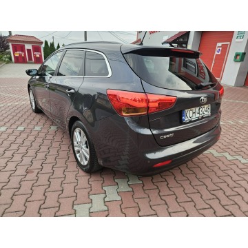 Kia Ceed  Kombi 2014,  1.6 diesel - Na sprzedaż za 31 990 zł - Zagórze - zdjęcie 5