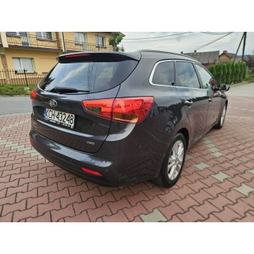 Kia Ceed  Kombi 2014,  1.6 diesel - Na sprzedaż za 31 990 zł - Zagórze - zdjęcie 7