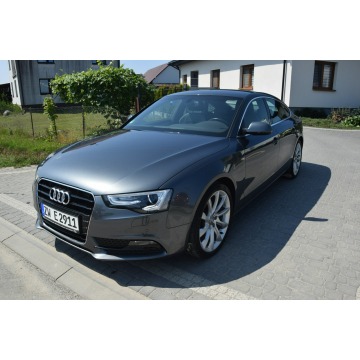 Audi A5  Liftback 2013,  1.8 benzyna - Na sprzedaż za 36 900 zł - Majdan Sieniawski - zdjęcie 7