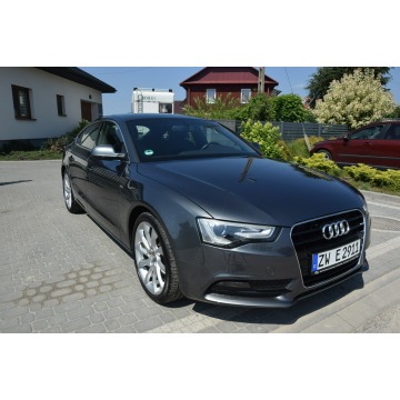 Audi A5  Liftback 2013,  1.8 benzyna - Na sprzedaż za 36 900 zł - Majdan Sieniawski - zdjęcie 6
