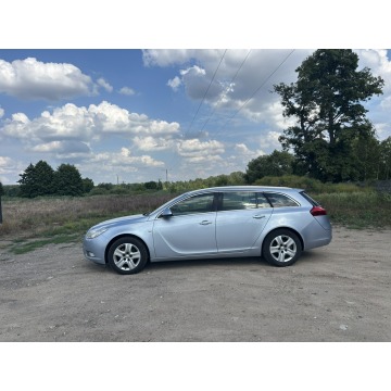Opel Insignia  Kombi 2013,  2.0 diesel - Na sprzedaż za 25 800 zł - Rawa Mazowiecka - zdjęcie 6
