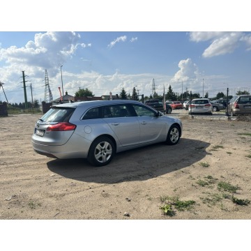 Opel Insignia  Kombi 2013,  2.0 diesel - Na sprzedaż za 25 800 zł - Rawa Mazowiecka - zdjęcie 11