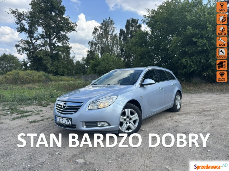 Opel Insignia  Kombi 2013,  2.0 diesel - Na sprzedaż za 25 800 zł - Rawa Mazowiecka