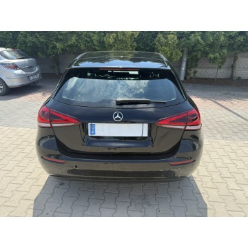 Mercedes - Benz A-klasa  Hatchback 2019,  1.3 benzyna, automat - Na sprzedaż za 41 900 zł - Zielona Łąka - zdjęcie 3