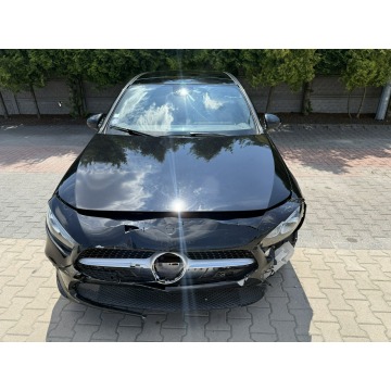 Mercedes - Benz A-klasa  Hatchback 2019,  1.3 benzyna, automat - Na sprzedaż za 41 900 zł - Zielona Łąka - zdjęcie 5
