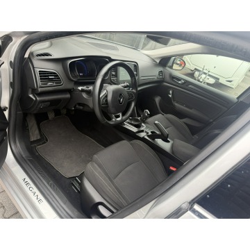 Renault Megane  Hatchback 2019,  1.5 diesel - Na sprzedaż za 22 900 zł - Zielona Łąka - zdjęcie 9