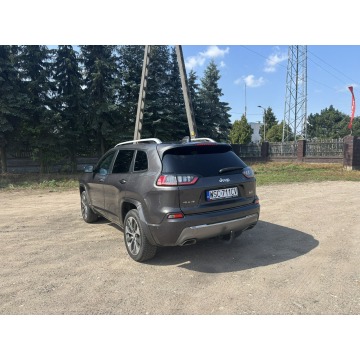 Jeep Cherokee  SUV 2019,  2.0 benzyna, automat - Na sprzedaż za 84 900 zł - Rawa Mazowiecka - zdjęcie 8