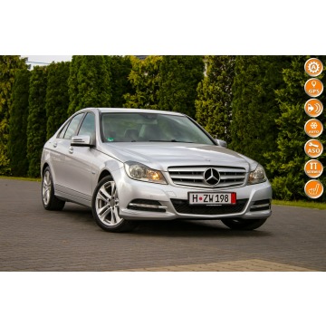 Mercedes C 180 - AVANTGARDE Navi Pół Skóry Ledy Podgrzewane Fotele Tempomat