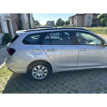 Fiat Tipo  Kombi 2018,  1.3 diesel - Na sprzedaż za 27 500 zł - Wejherowo - zdjęcie 3