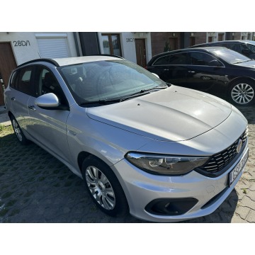 Fiat Tipo  Kombi 2018,  1.3 diesel - Na sprzedaż za 27 500 zł - Wejherowo - zdjęcie 2