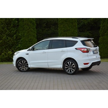 Ford Kuga  SUV 2018,  1.5 benzyna - Na sprzedaż za 52 900 zł - Ostrów Mazowiecka - zdjęcie 4