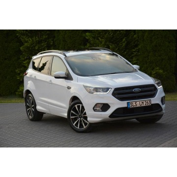 Ford Kuga  SUV 2018,  1.5 benzyna - Na sprzedaż za 52 900 zł - Ostrów Mazowiecka - zdjęcie 9