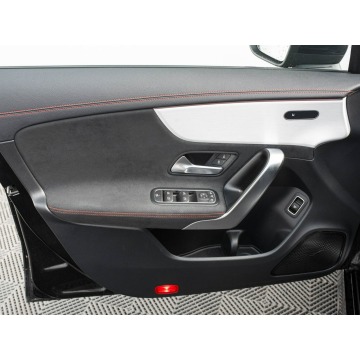 Mercedes - Benz CLA-klasa  Sedan/Limuzyna 2024,  1.3 benzyna, automat - Na sprzedaż za 142 850 zł - Pępowo - zdjęcie 9