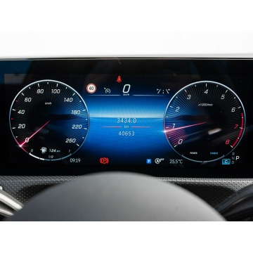 Mercedes - Benz CLA-klasa  Sedan/Limuzyna 2024,  1.3 benzyna, automat - Na sprzedaż za 142 850 zł - Pępowo - zdjęcie 12