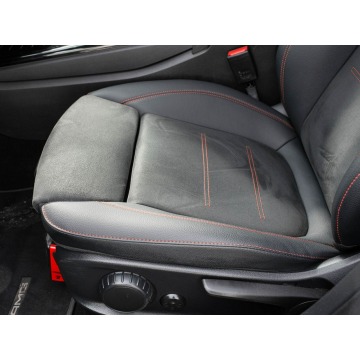 Mercedes - Benz CLA-klasa  Sedan/Limuzyna 2024,  1.3 benzyna, automat - Na sprzedaż za 142 850 zł - Pępowo - zdjęcie 10