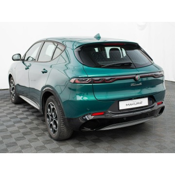 Alfa Romeo Tonale  SUV 2022,  1.5 hybryda, automat - Na sprzedaż za 109 850 zł - Gdynia - zdjęcie 4
