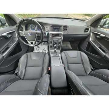 Volvo S60  Sedan/Limuzyna 2012,  1.6 diesel - Na sprzedaż za 29 900 zł - Opoczno - zdjęcie 7