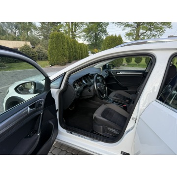 Volkswagen Golf  Kombi 2016,  2.0 diesel, automat - Na sprzedaż za 43 600 zł - Łęgowo - zdjęcie 10