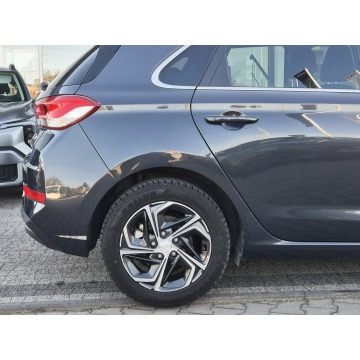 Hyundai i30  Hatchback 2024,  1.5 benzyna, automat - Na sprzedaż za 79 900 zł - Łódź - zdjęcie 9