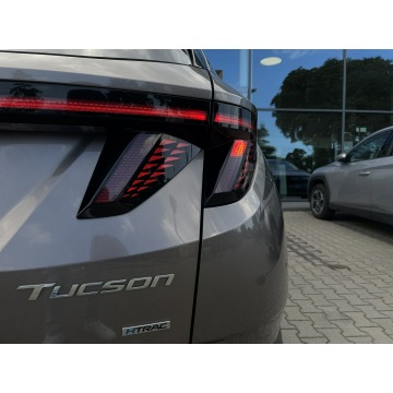 Hyundai Tucson  SUV 2021,  1.6 benzyna, automat - Na sprzedaż za 96 900 zł - Łódź - zdjęcie 12