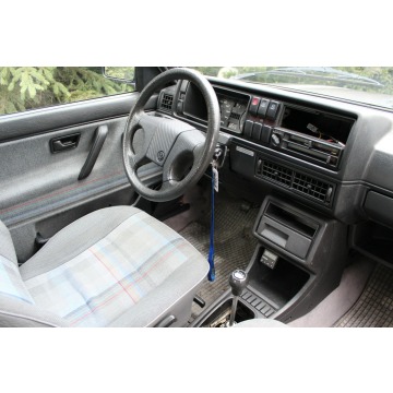 Volkswagen Golf  Hatchback 1988,  1.6 benzyna - Na sprzedaż za 7 800,00 zł - Lubań - zdjęcie 8