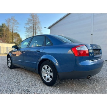 Audi A4  Sedan/Limuzyna 2002,  2.0 benzyna - Na sprzedaż za 8 900,00 zł - Warszawa - zdjęcie 8