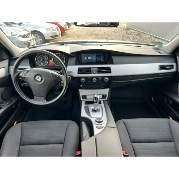 BMW Seria 5  Kombi 2007,  3.0 diesel, automat - Na sprzedaż za 23 900 zł - Warszawa - zdjęcie 11