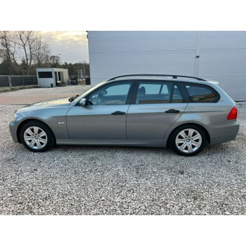 BMW Seria 3  Kombi 2006,  2.0 benzyna - Na sprzedaż za 13 790 zł - Warszawa - zdjęcie 9