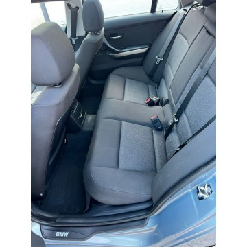 BMW Seria 3  Kombi 2006,  2.0 benzyna - Na sprzedaż za 13 790 zł - Warszawa - zdjęcie 11