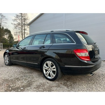 Mercedes - Benz C-klasa  Kombi 2008,  2.1 diesel - Na sprzedaż za 17 650 zł - Warszawa - zdjęcie 8