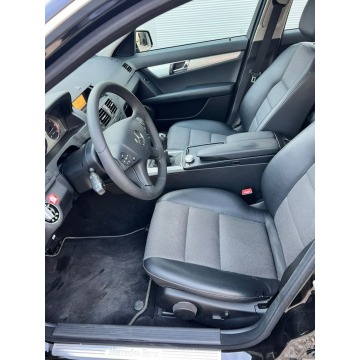 Mercedes - Benz C-klasa  Kombi 2008,  2.1 diesel - Na sprzedaż za 17 650 zł - Warszawa - zdjęcie 9