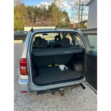Toyota   SUV 2004,  2.0 diesel - Na sprzedaż za 16 500 zł - Warszawa - zdjęcie 8
