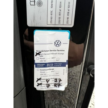 Volkswagen Multivan  SUV 2018,  2.0 diesel, automat - Na sprzedaż za 105 500 zł - Warszawa - zdjęcie 11