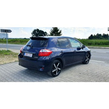 Toyota Auris  Hatchback 2011,  1.6 benzyna - Na sprzedaż za 32 500 zł - Przyszowice - zdjęcie 4