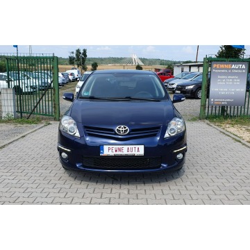 Toyota Auris  Hatchback 2011,  1.6 benzyna - Na sprzedaż za 32 500 zł - Przyszowice - zdjęcie 5