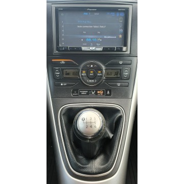 Toyota Auris  Hatchback 2011,  1.6 benzyna - Na sprzedaż za 32 500 zł - Przyszowice - zdjęcie 12