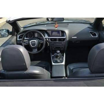 Audi A5  Kabriolet 2010,  2.0 benzyna - Na sprzedaż za 23 900 zł - Częstochowa - zdjęcie 7